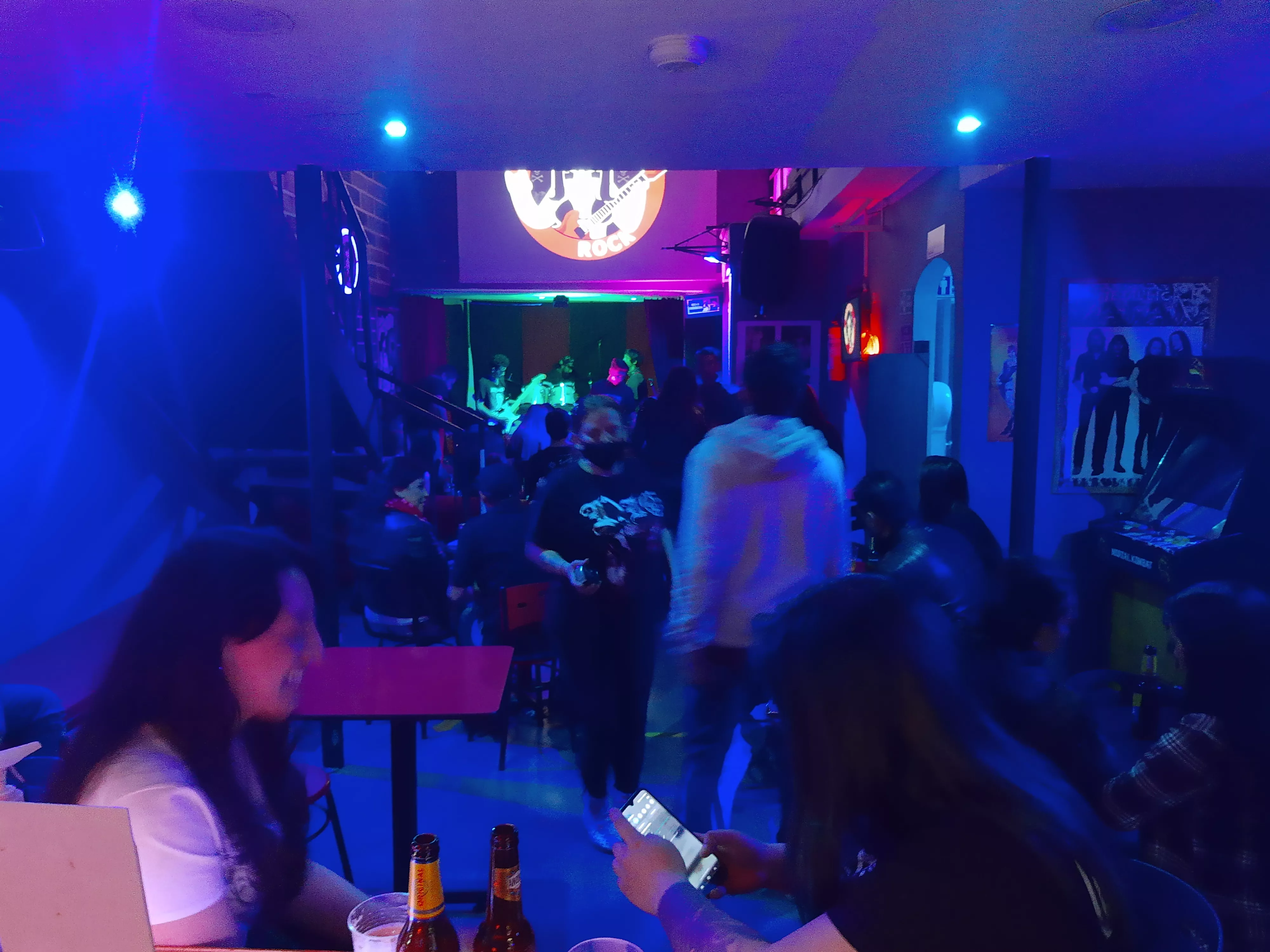 Paranoid Rock Bar Paranoid Rock Bar